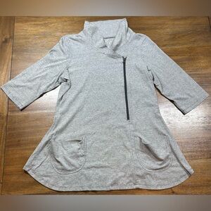 Lur. Women’s Size M 3/4 Sleeve Asymmetrical Zip Grey Tunic